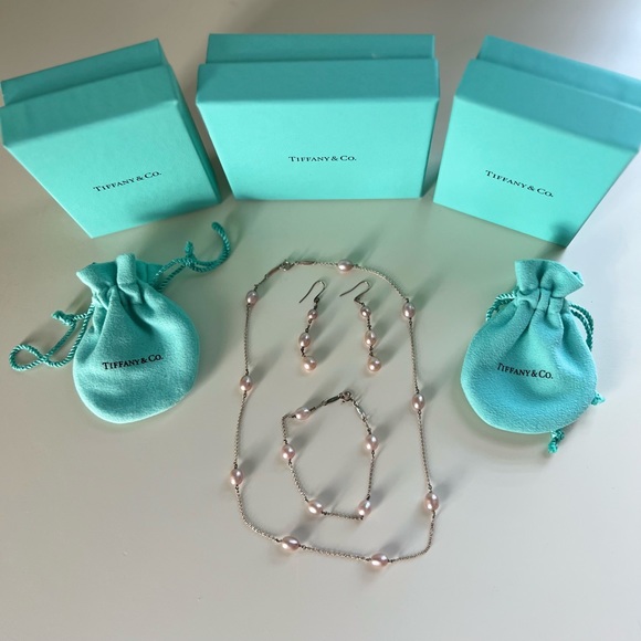 Tiffany & Co. Elsa Peretti pink pearls - Picture 1 of 2